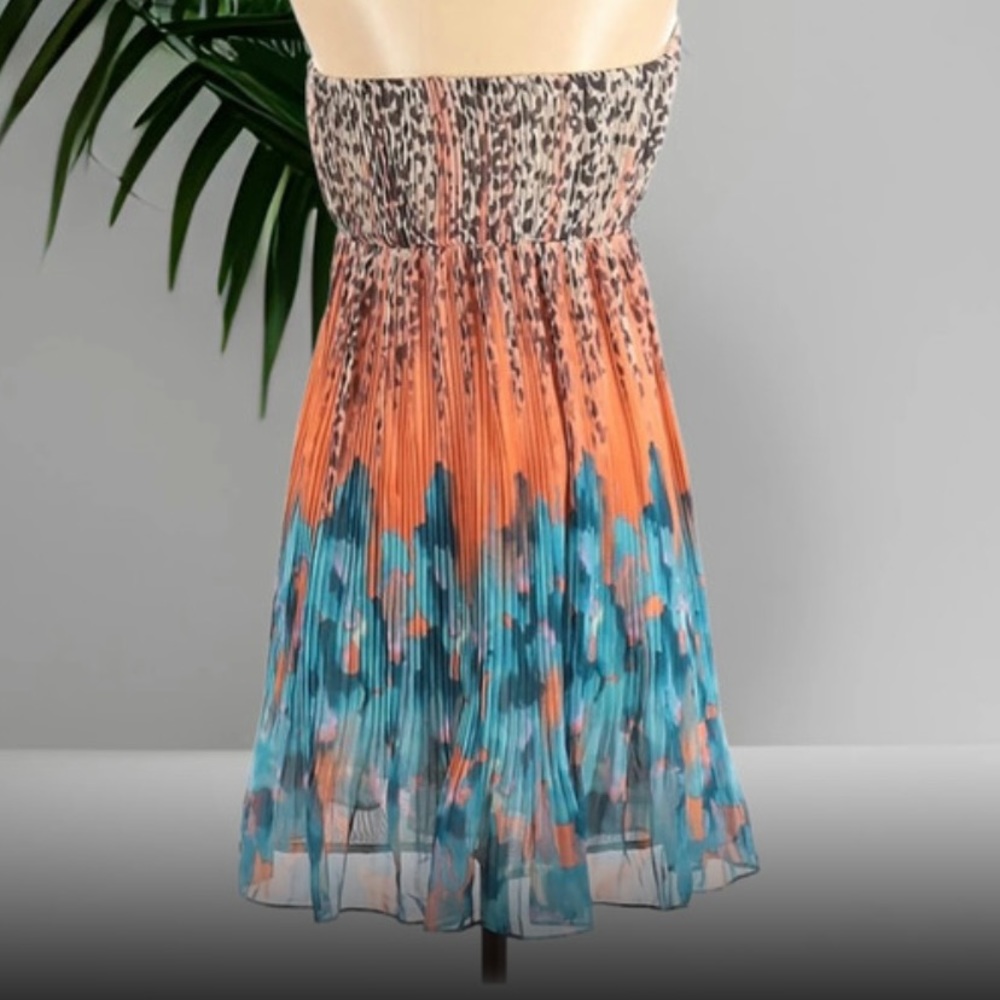 Tropical Dress - Picture 2 of 2